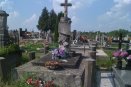 Cmentarz parafialny w Burzeninie
